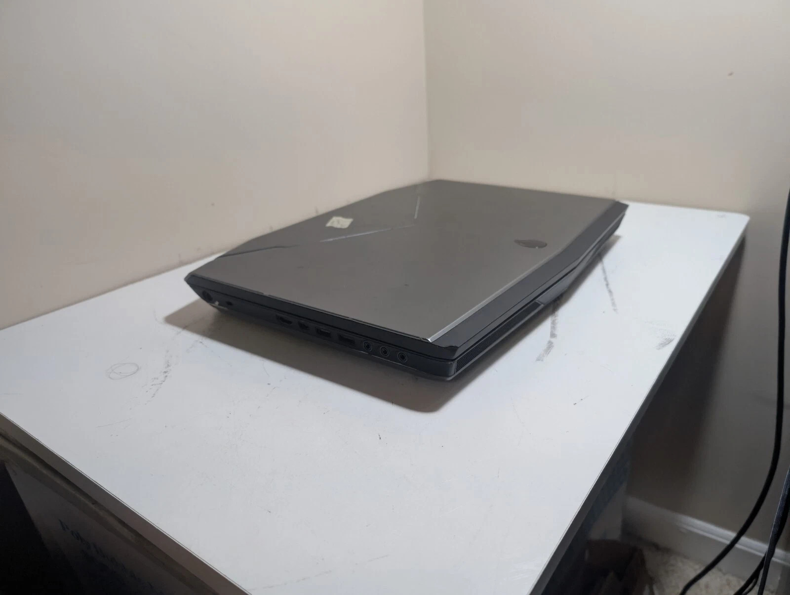 Alienware 17 i7-4700MQ No RAM No HDD no video card As is