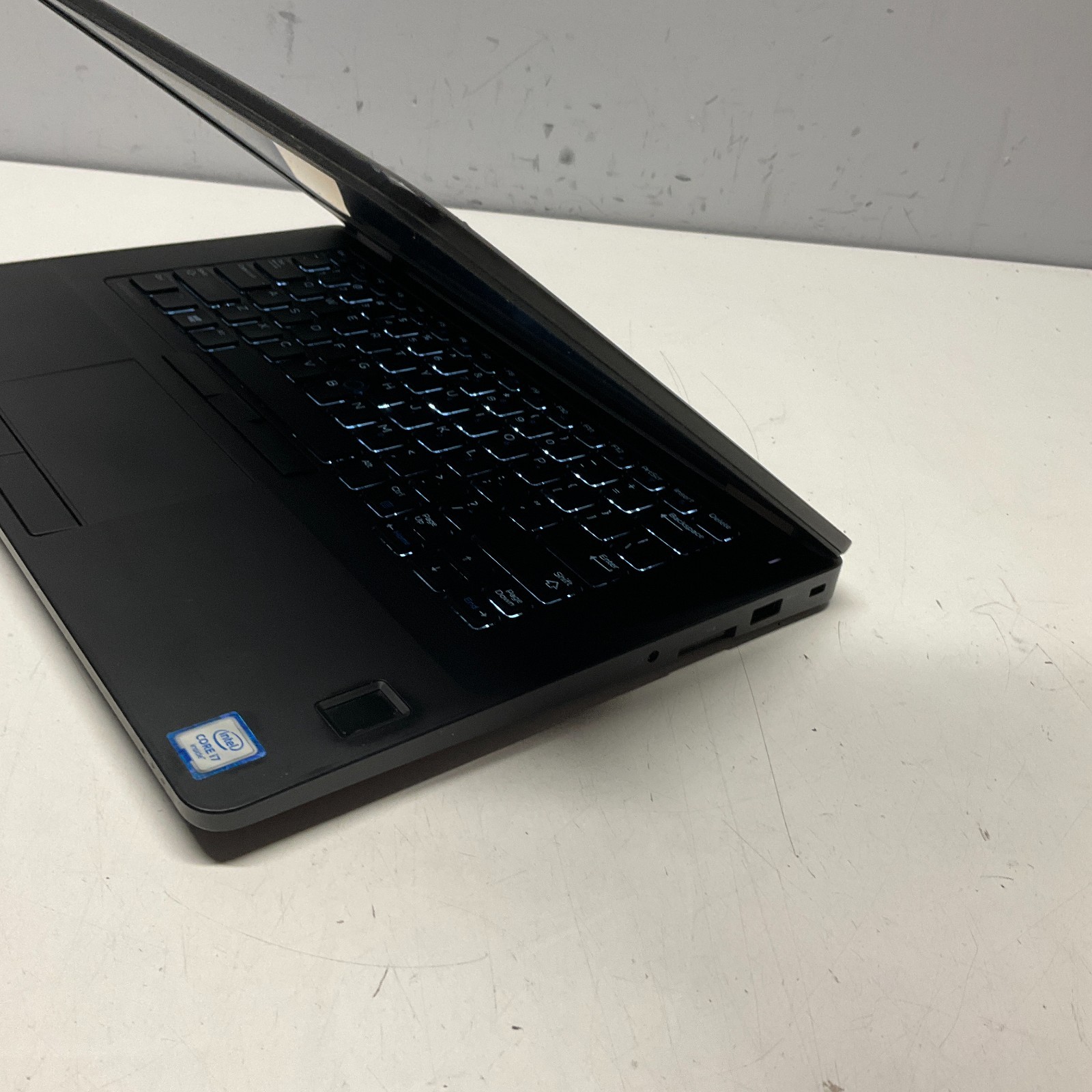 Dell Latitude E5470 14″ Laptop Intel i7-6820HQ 2.70GHz 8GB 256GB SSD Windows 10
