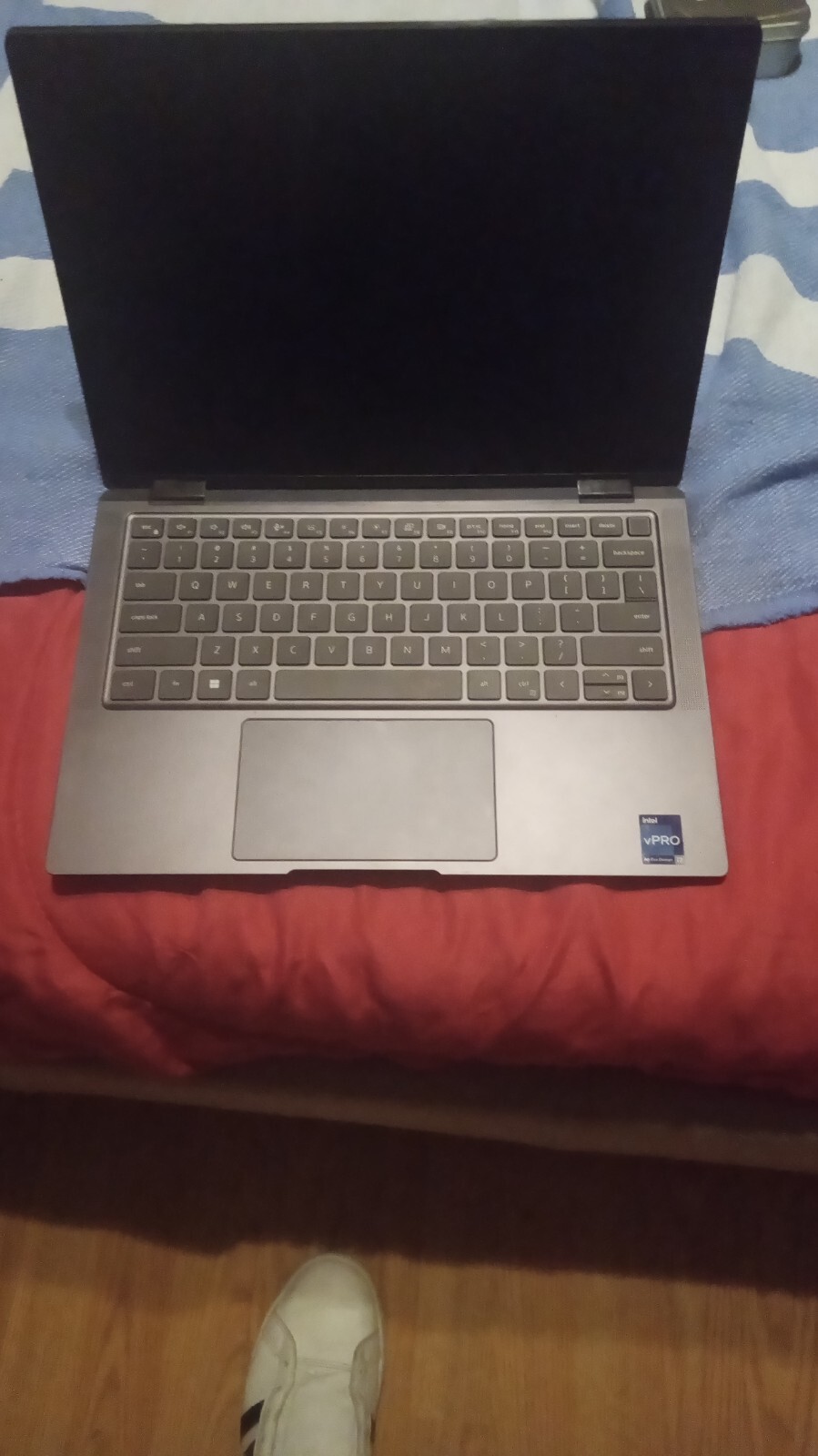 Dell Latitude 9330 2-in-1 Laptop