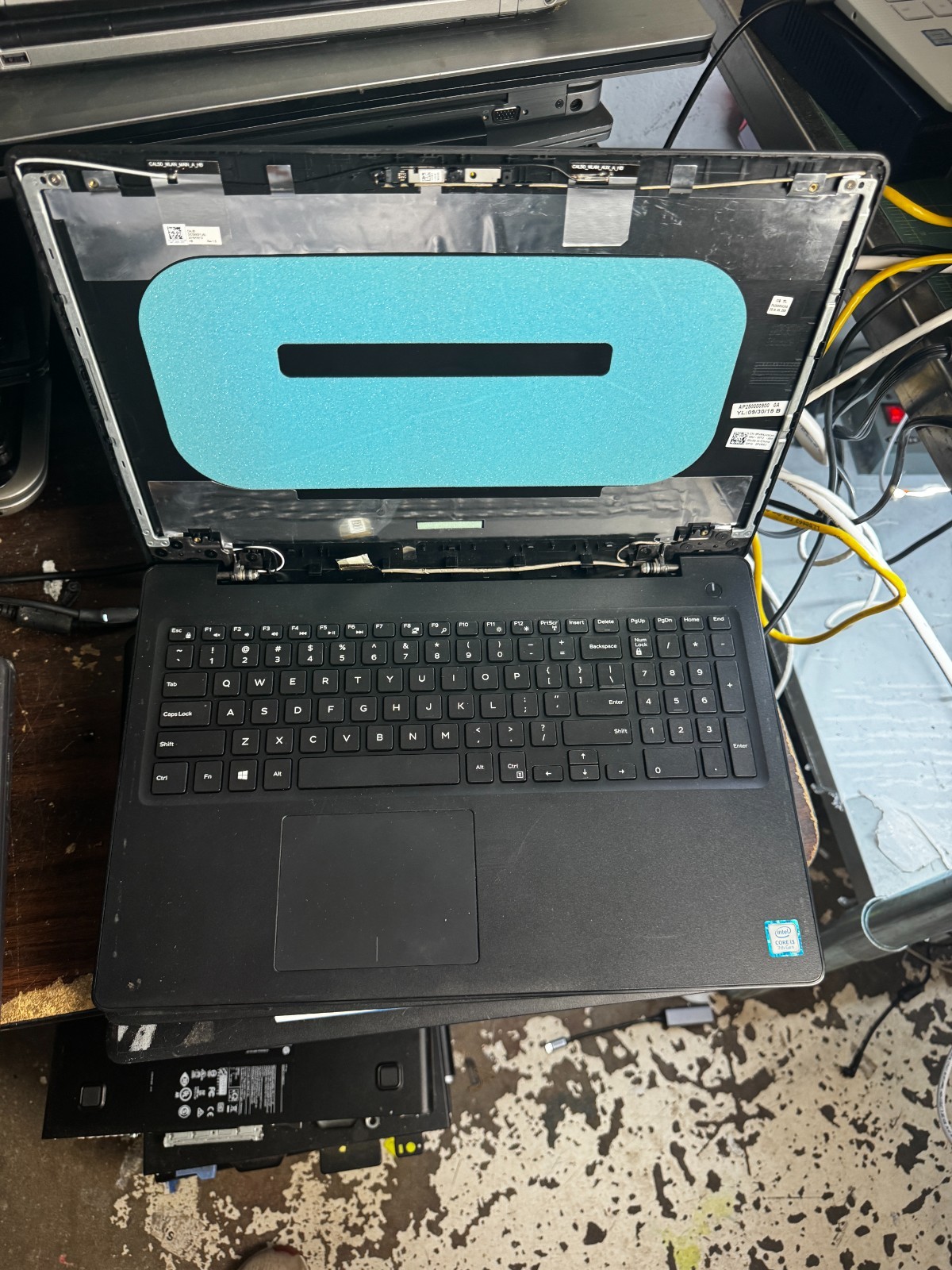 Dell Latitude 3590 Core I3 7th Gen Laptop For Repair #6116