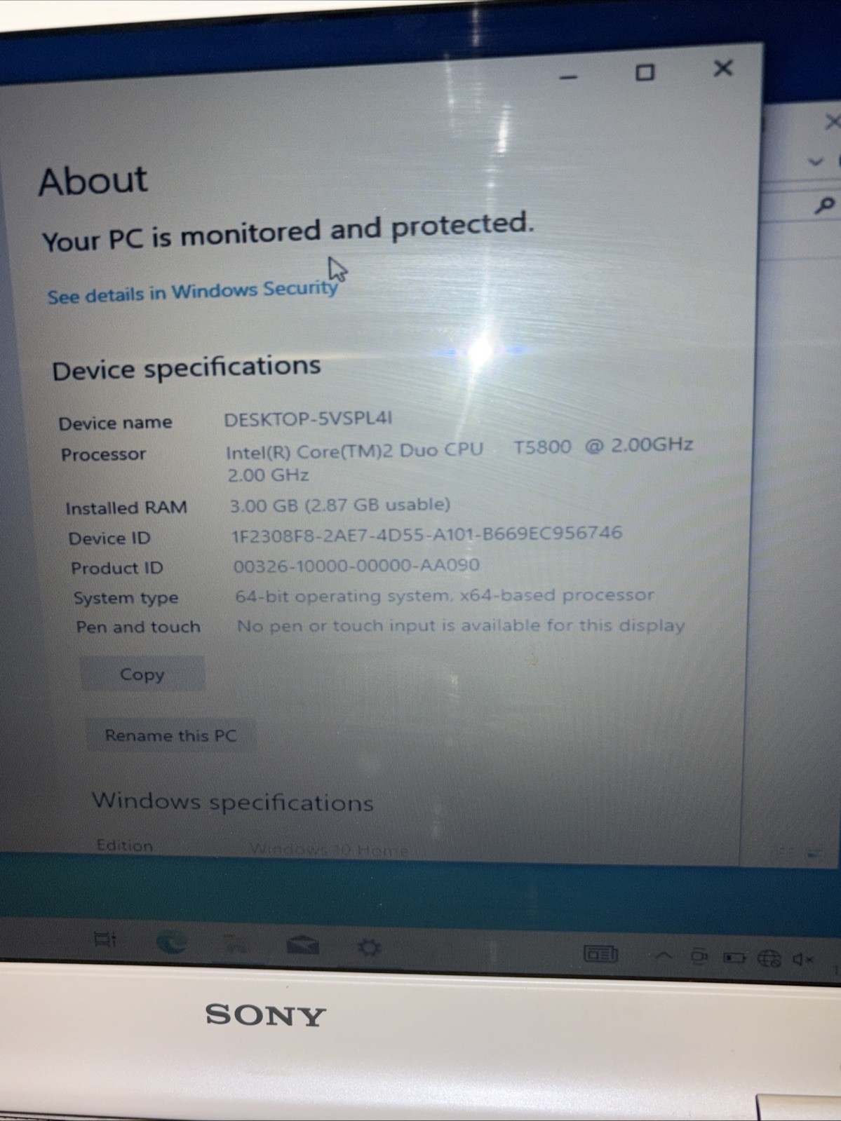 Sony Vaio VGN-NS140E 15.4″ Notebook – C2D 2.0 GHz, 3 GB, 250 GB, Win 10 Home