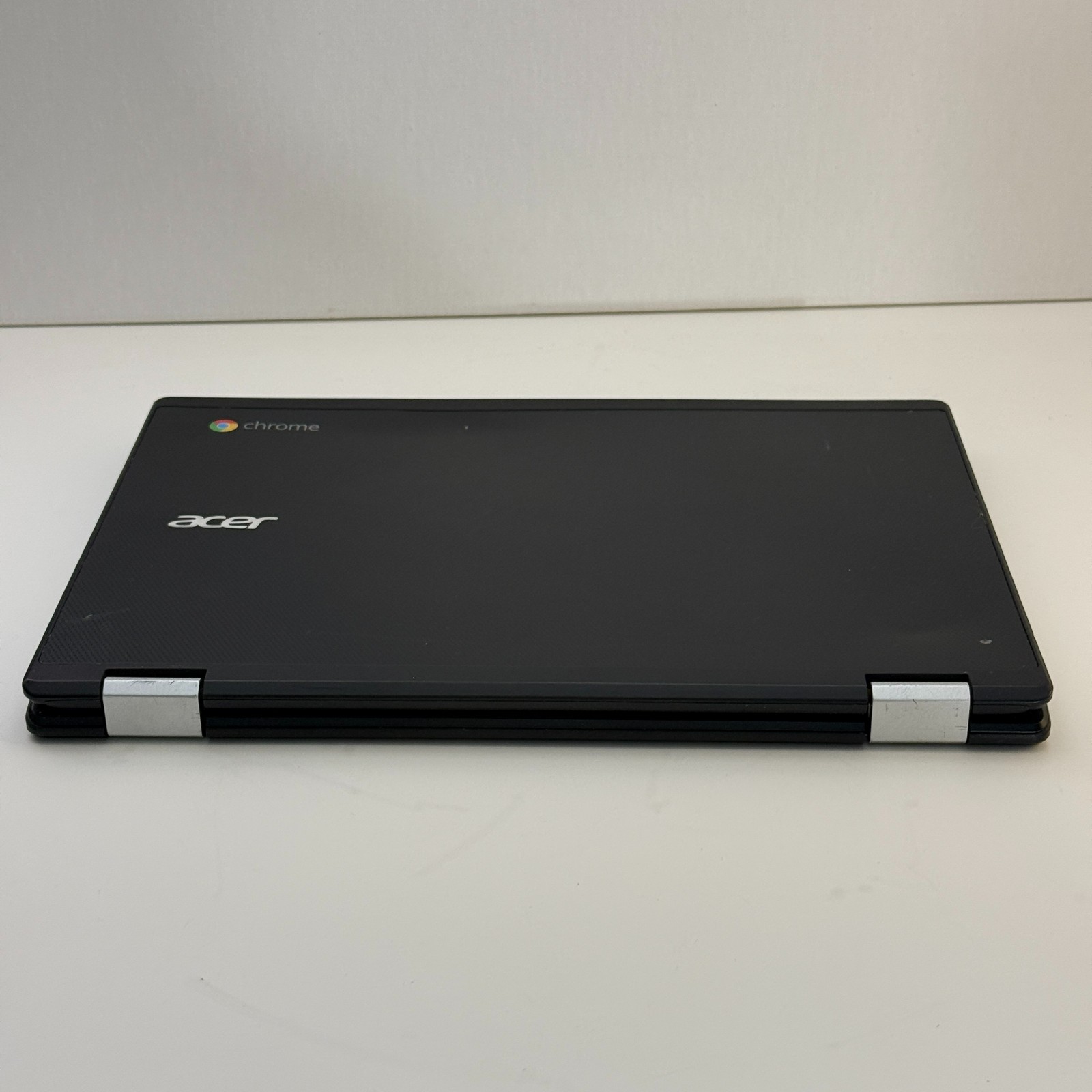 Acer Chromebook N15Q8 Laptop for Parts Repair Touchpad Damaged No Charger AS IS