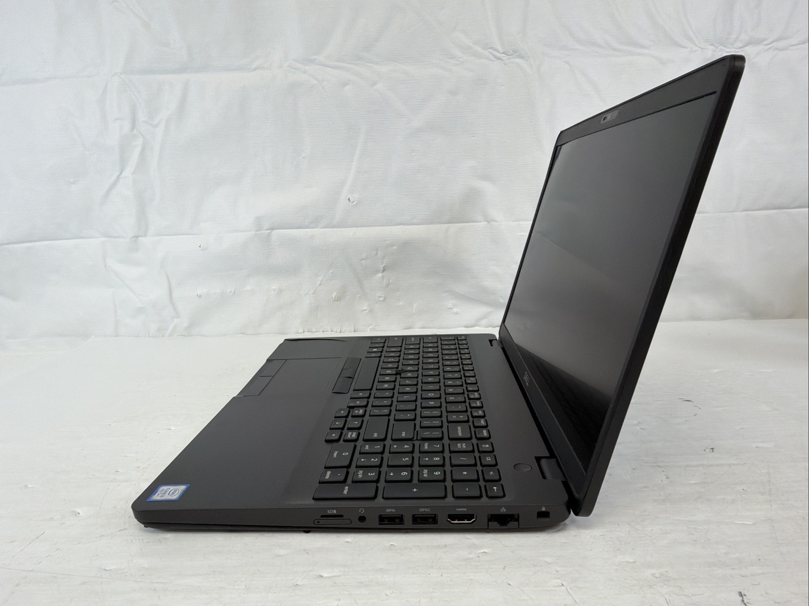 Dell Latitude 5500 Intel Core i5 8365U 1.6GHz NO RAM NO SSD – READ – PARTS