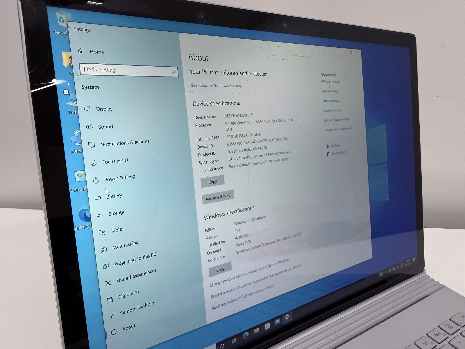 Microsoft Surface Book 3 i7-1065G7 CPU @ 1.30GHz 32 GB RAM 1 TB Win 10 Pro