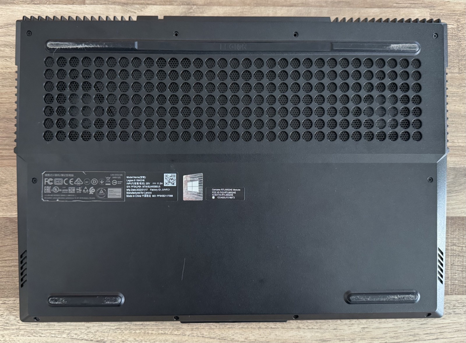 Lenovo Legion 5 15ACH6H, Ryzen 7 5800H, RTX 3050Ti 4 GB, 1 TB SSD, 16 GB 3200MHz
