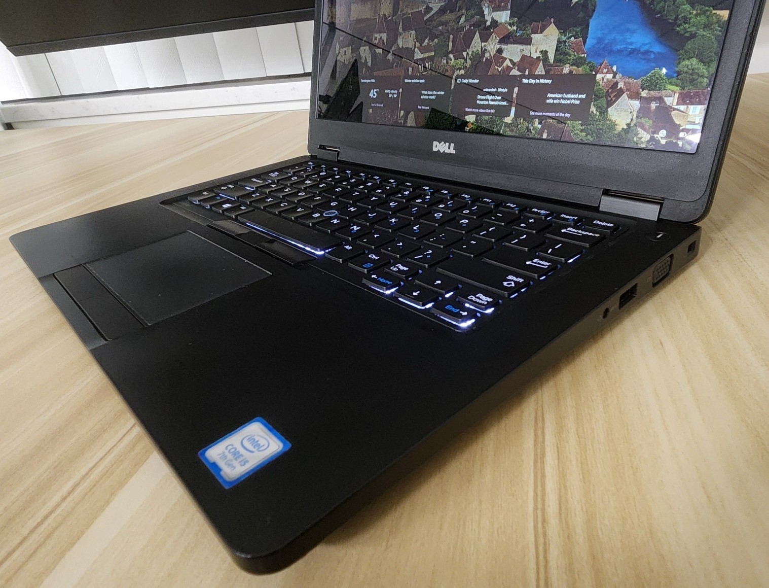 Dell Latitude 5480 I7-7820HQ @ 3.90GHz, 16GB RAM, 500GB SSD W11 PRO Touch