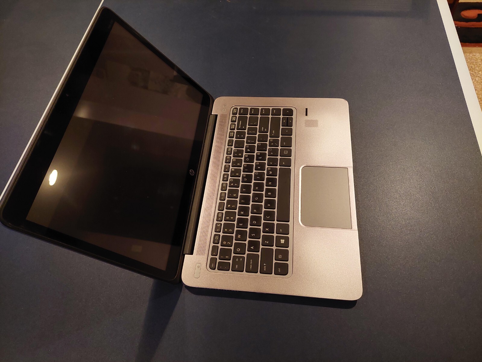 HP Elitebook Folio 1040 INTEL CORE I7 8GB RAM 256GB SSD