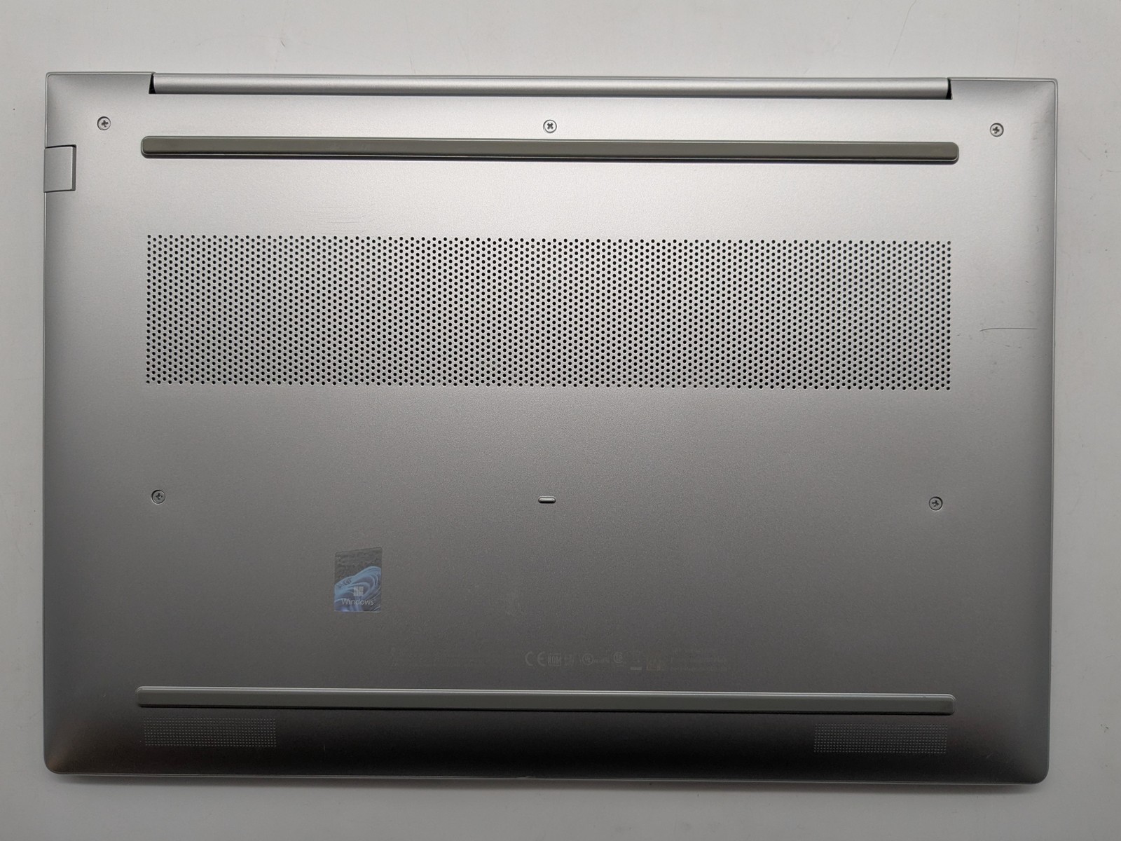 HP EliteBook 665 G11 16″ FHD+ Touch RYZEN 7 PRO 7735U 512GB 16GB W11P Warranty