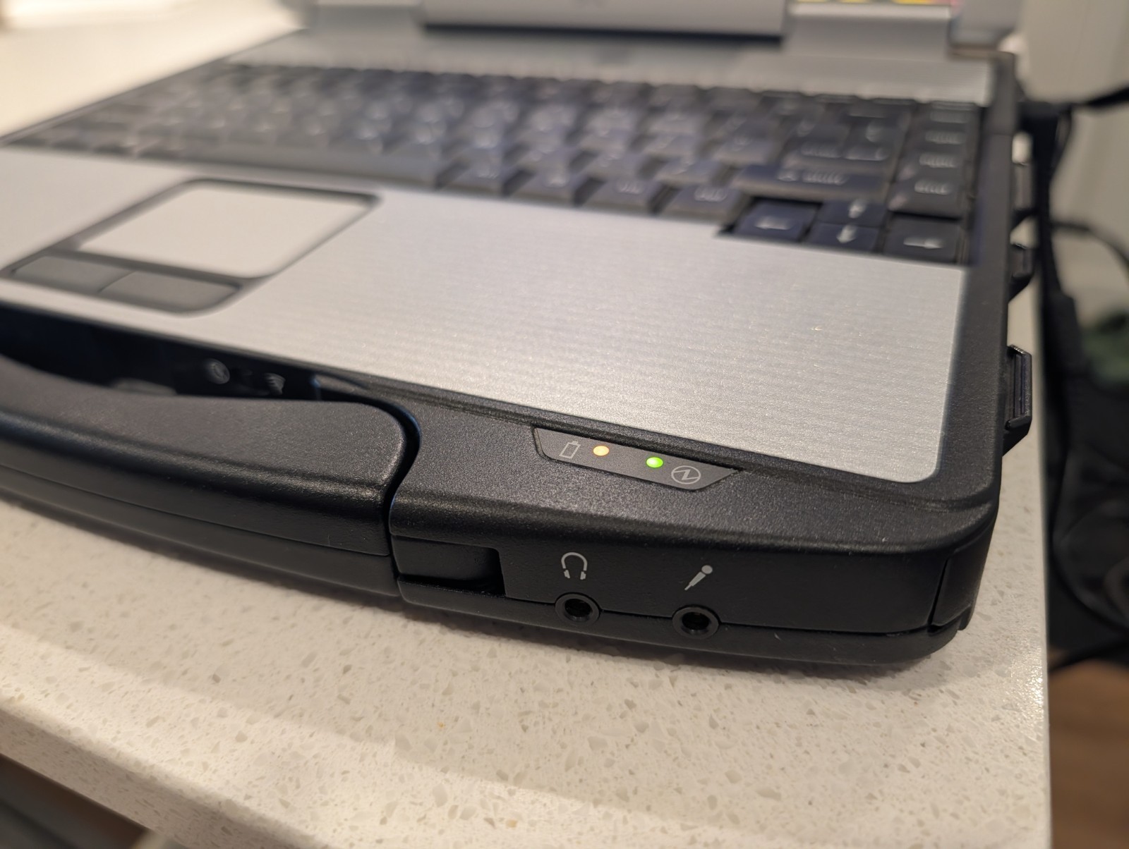 Ultra-rugged laptop Panasonic CF-74. Like A New. HDD and Battery Report On…
