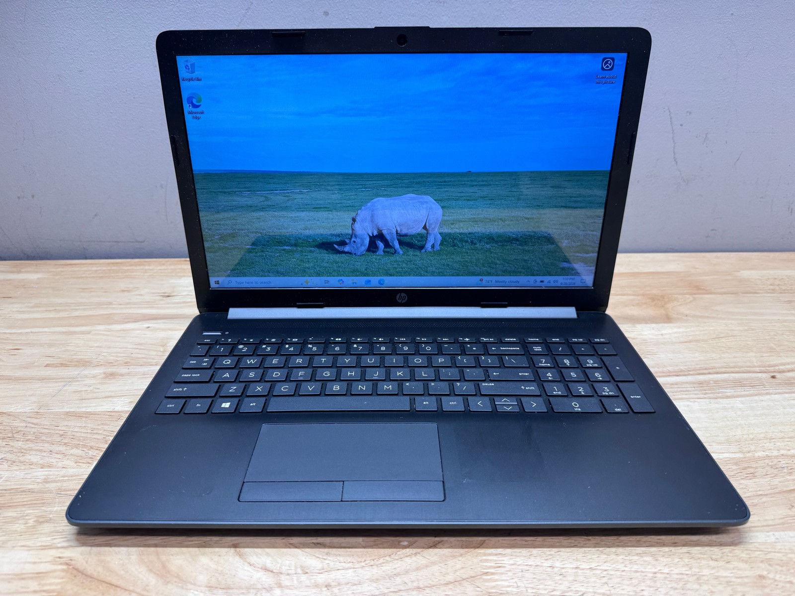 HP 15-DB0036NR 15.6” Laptop AMD A9, 1TB Storage, 4GB RAM, W10
