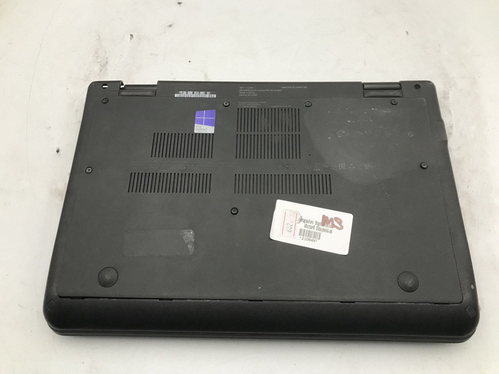 LENOVO THINKPAD YOGA 11E – BOOTS TO BIOS – INTEL CELERON – NO RAM -READ DESC- BB