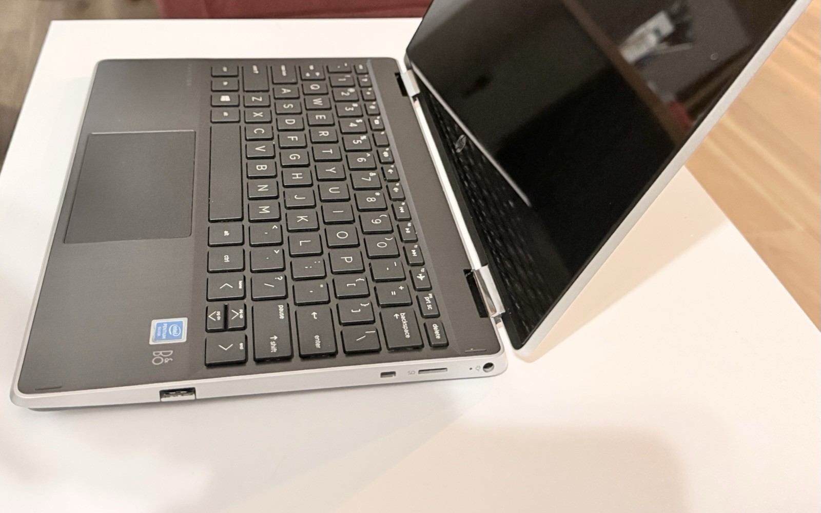 HP Pavilion x360 11m-ap0xxx 11″ 2-in-1 Touch Pentium N5000 4GB eMMC W11H
