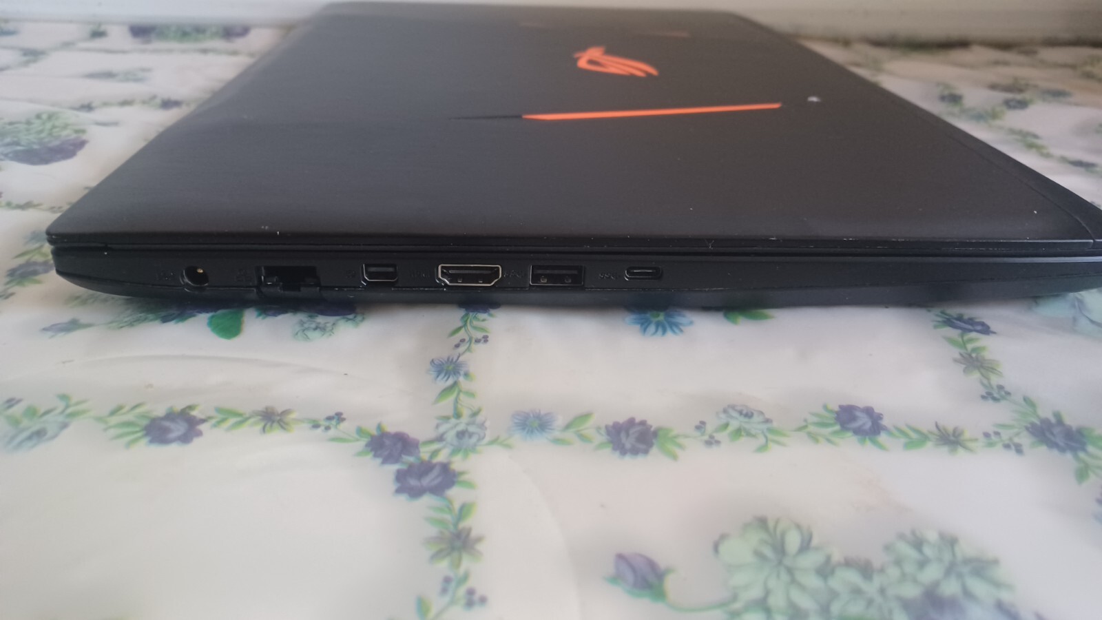 ASUS ROG STRIX 15.6″ GL502VT-DS71 FHD Gaming Laptop