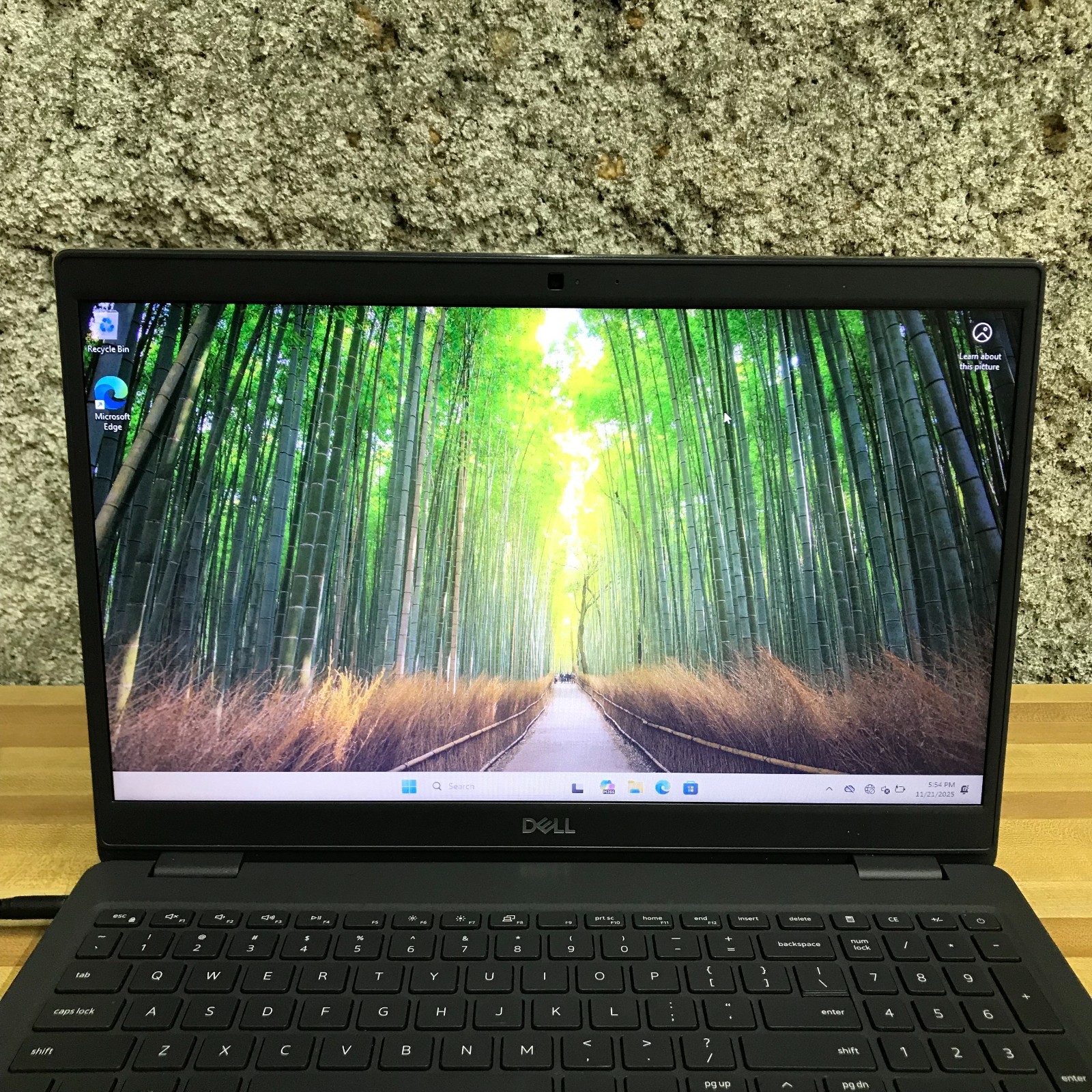 Dell Latitude 3510 Laptop i5-10210U 1.60GHz 8GB RAM 256GB SSD (Windows 11 Pro)