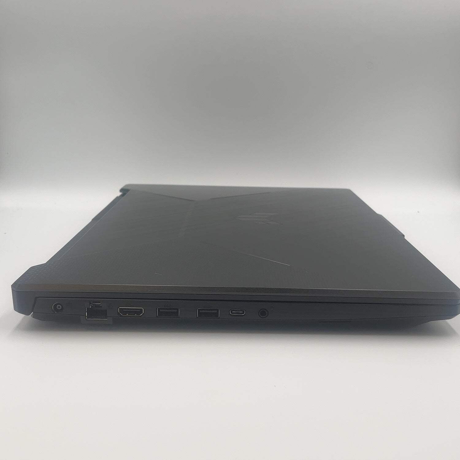 Asus TUF A17 FA706N 17.3″ Ryzen 5 7535HS 16GB RAM 512GB SSD GeForce RTX 2050
