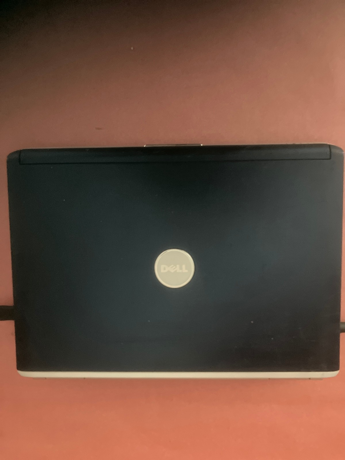 Dell Inspiron 1420 14″ Laptop Intel Core 2 Duo 3GB Intel (R) Cote (TM) 2 DUO