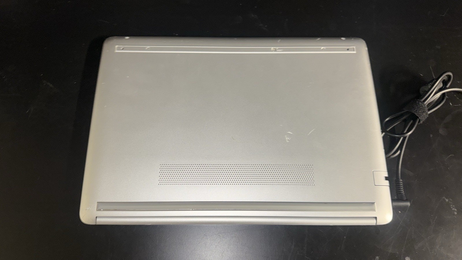 HP 14-dk0076nr 14″ AMD A4-9125 2.3 GHz 4GB 64GB eMMC AMD Radeon R3 W10S Laptop