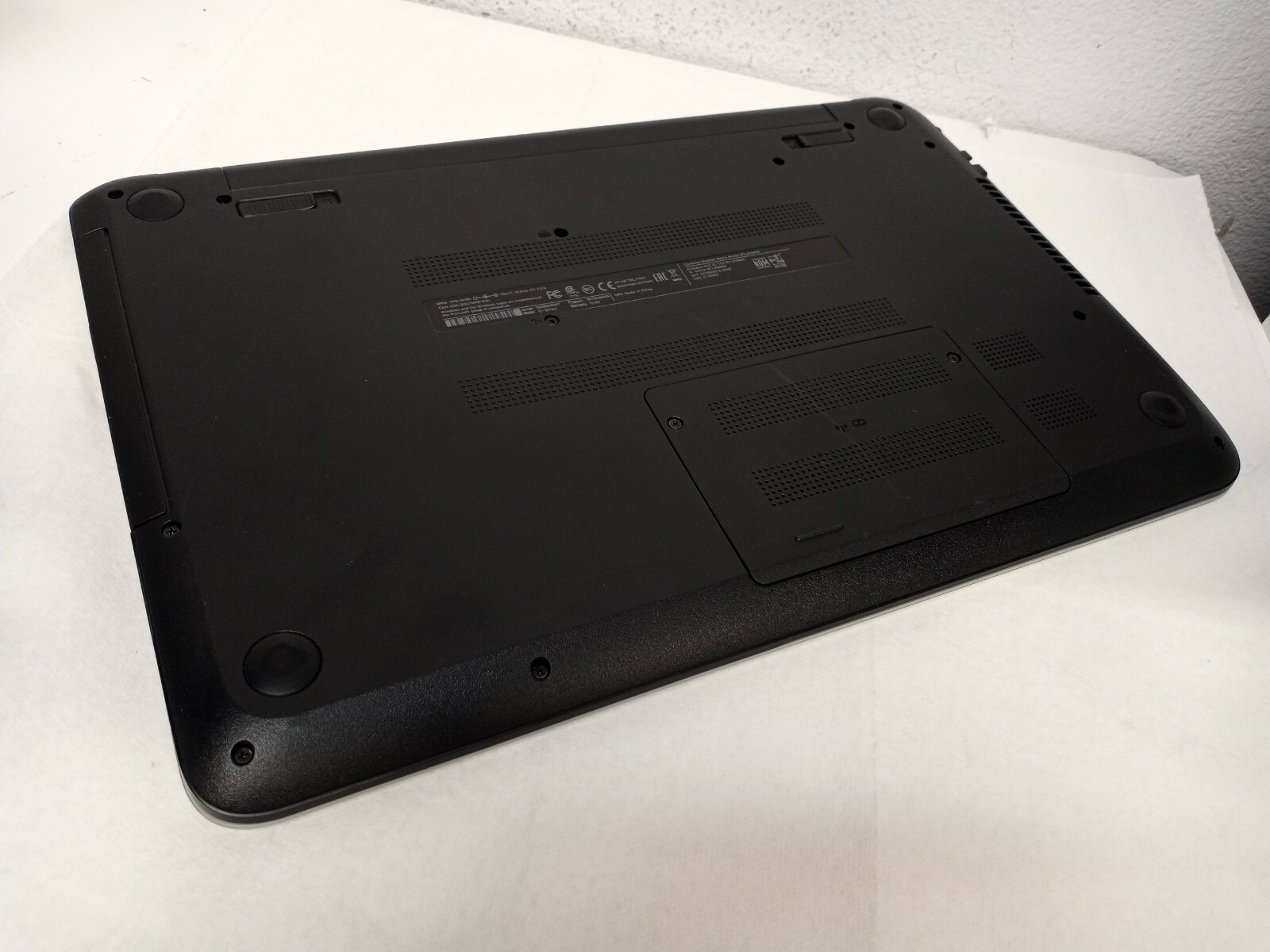 HP 15-1271WM 15.6″ Laptop Intel Pentium N3540 2.16GHz 8GB Ram 500GB HD DVD Win10