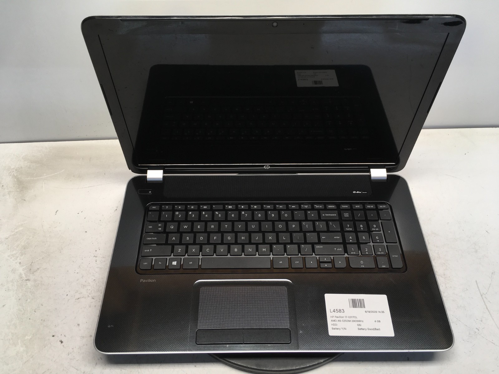 HP Pavilion 17-E017CL AMD A6-5350M 2.9GHz 4 GB NO HDD