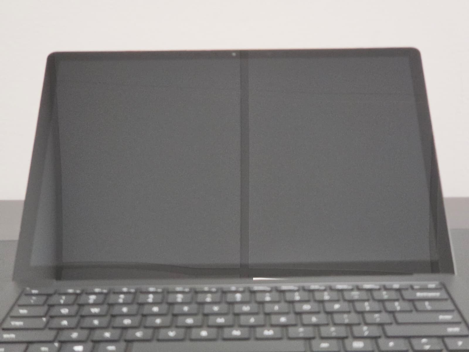 Microsoft Surface Laptop 4 – 13.5″ i7 1185G7 16GB Ram 512GB SSD Win 11 Pro