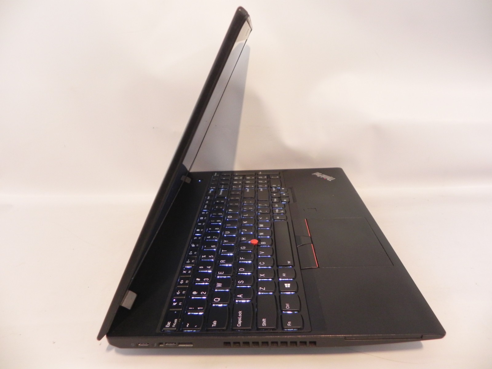 Lenovo ThinkPad T580 15.6″ Windows 11 Intel i7-8550u 1.9GHz 16GB RAM 256SSD
