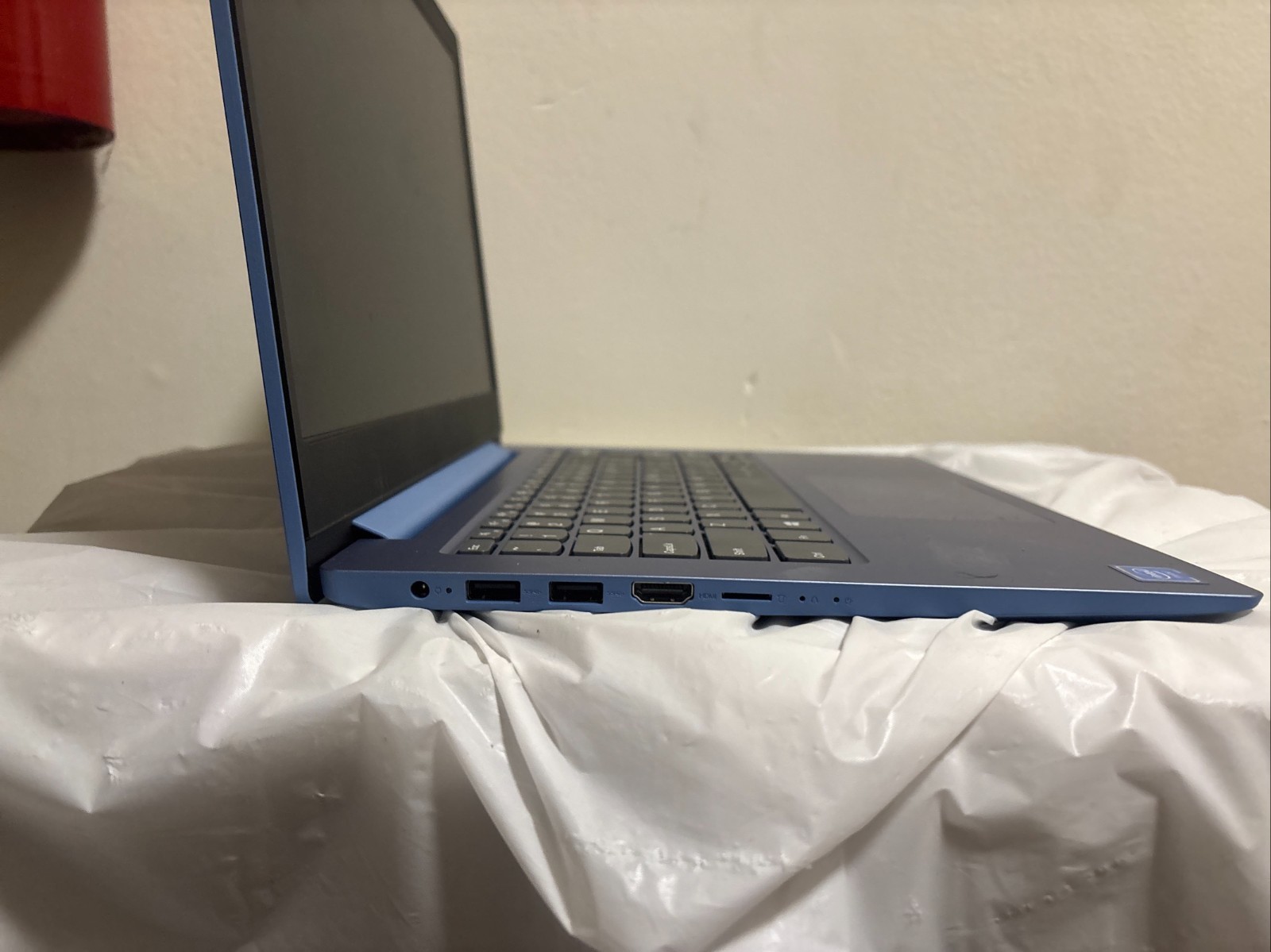 Lenovo IdeaPad 1-14IGL05 Laptop 14.0″ N4020 64GB eMMC 4GB RAM Windows 11
