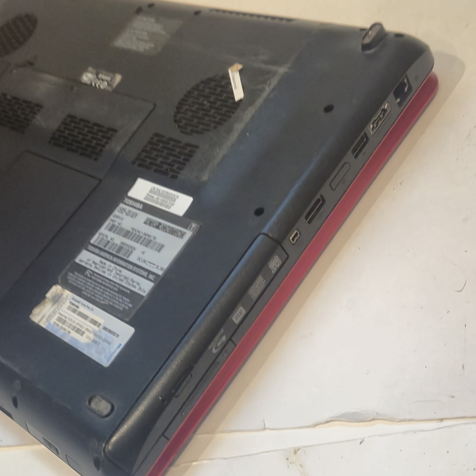 TESTED TOSHIBA Qosmio X505-Q8102S Gaming Laptop i7-2630QM 6GB RAM GTX 460M