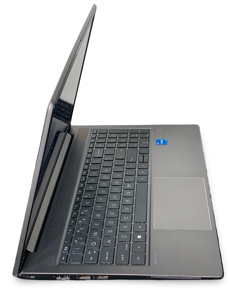 HP ZBook Power G10 – Used – 1TB SSD – 32GB RAM – Includes Charger & Case