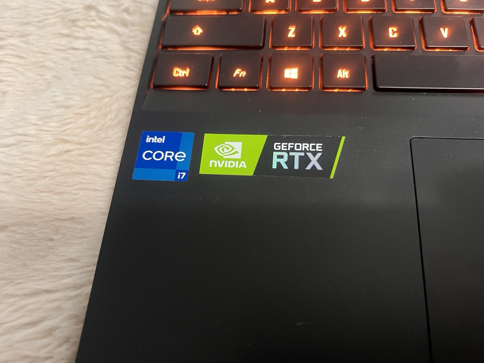 Gigabyte AORUS 15P 15.6″ Full HD 240Hz Gaming Notebook Computer – SKU#1570858