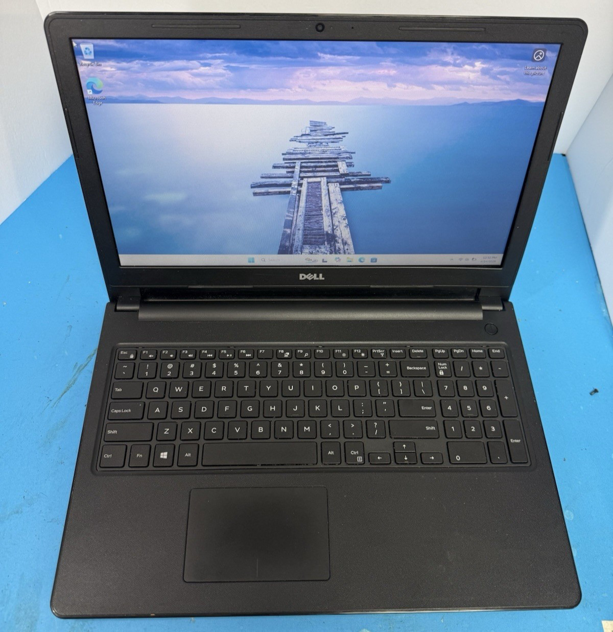 DELL 15-3567 LAPTOP 2.4GHZ 12GB RAM i3 7100u AS IS