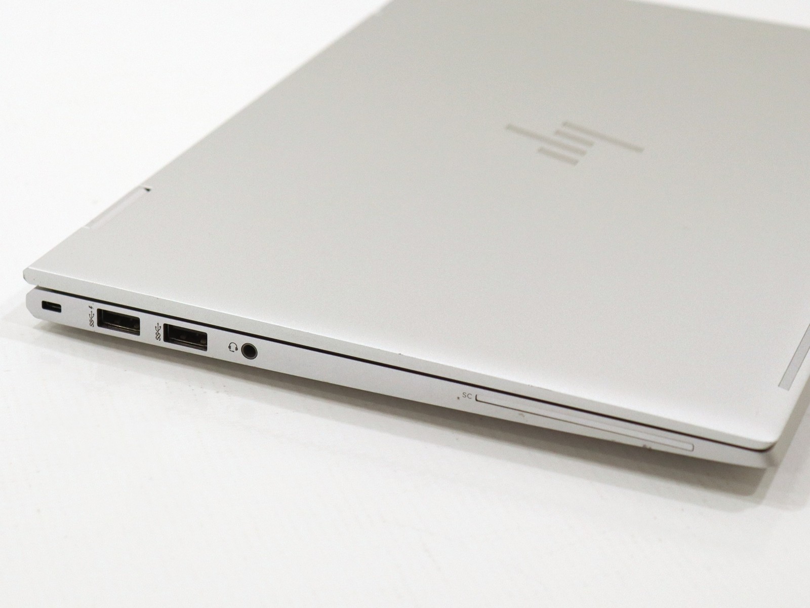 HP EliteBook X360 830 G8 13.3″ Touch i7-1185G7 32GB 256GB NVMe W11P – As Is Read