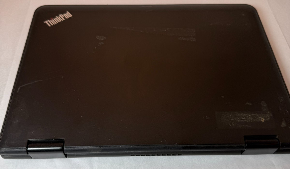 Lot of 2 Lenovo ThinkPad Yoga 11E 11.6″ – As Is