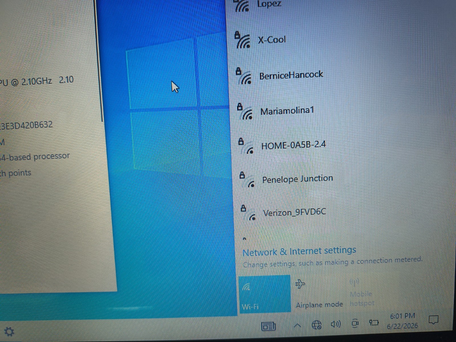 HP 15-R253CL Intel Core i3-5010U 2.1GHz 8 GB 300GB Windows 10 touchscreen DVD