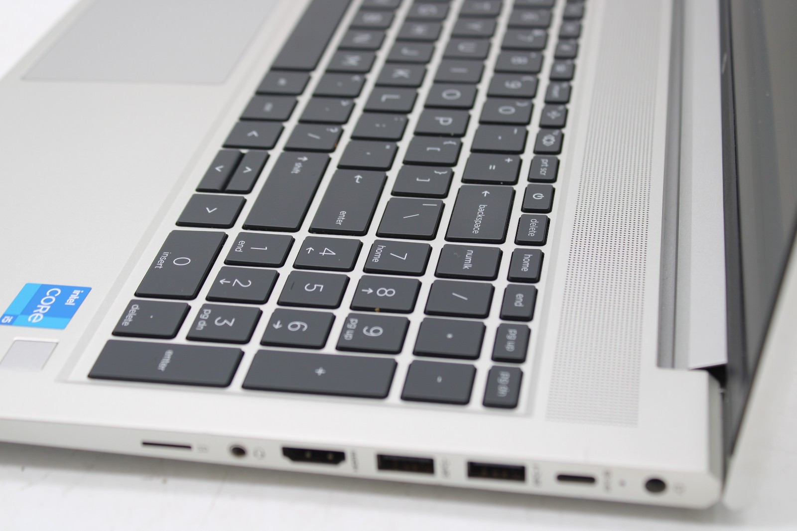 HP ProBook 450 G8 – Intel Core i5-1135G7, No SSD/RAM/Battery – FOR PARTS