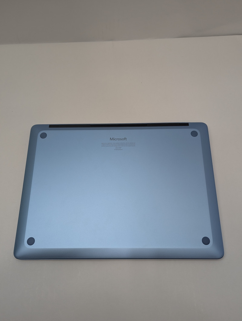 Microsoft Surface Laptop 7 Copilot+ 13.8″ Touch Snapdragon X Plus 16GB 1TB SSD