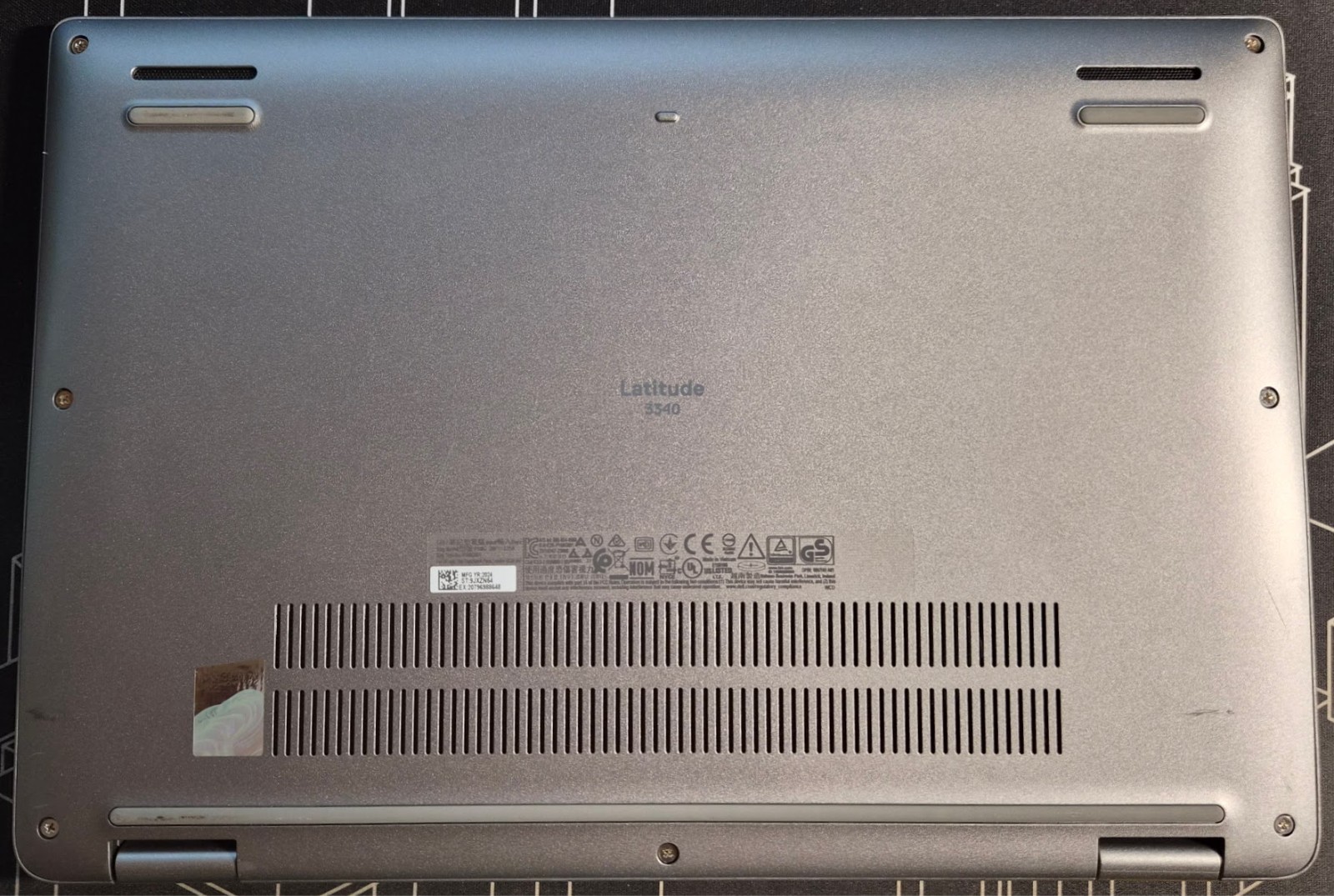 Dell Latitude 3340 13.3″ FHD i5-1335U 1.3GHz 16GB RAM 256GB SSD Win11 Pro WIFI 6