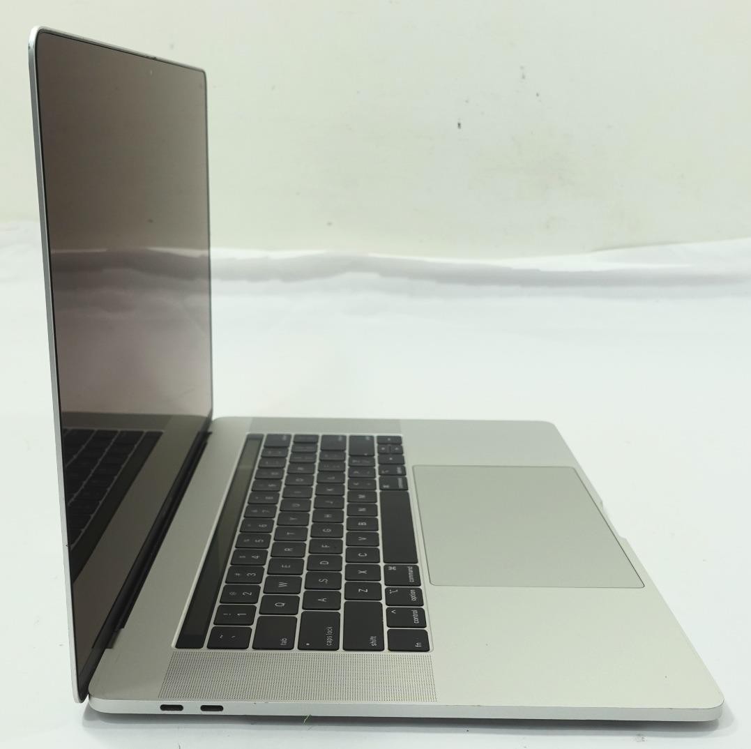 Apple MacBook Pro 2018 A1990 15.4″ Retina i7-8750H 32GB 512GB SSD Laptop