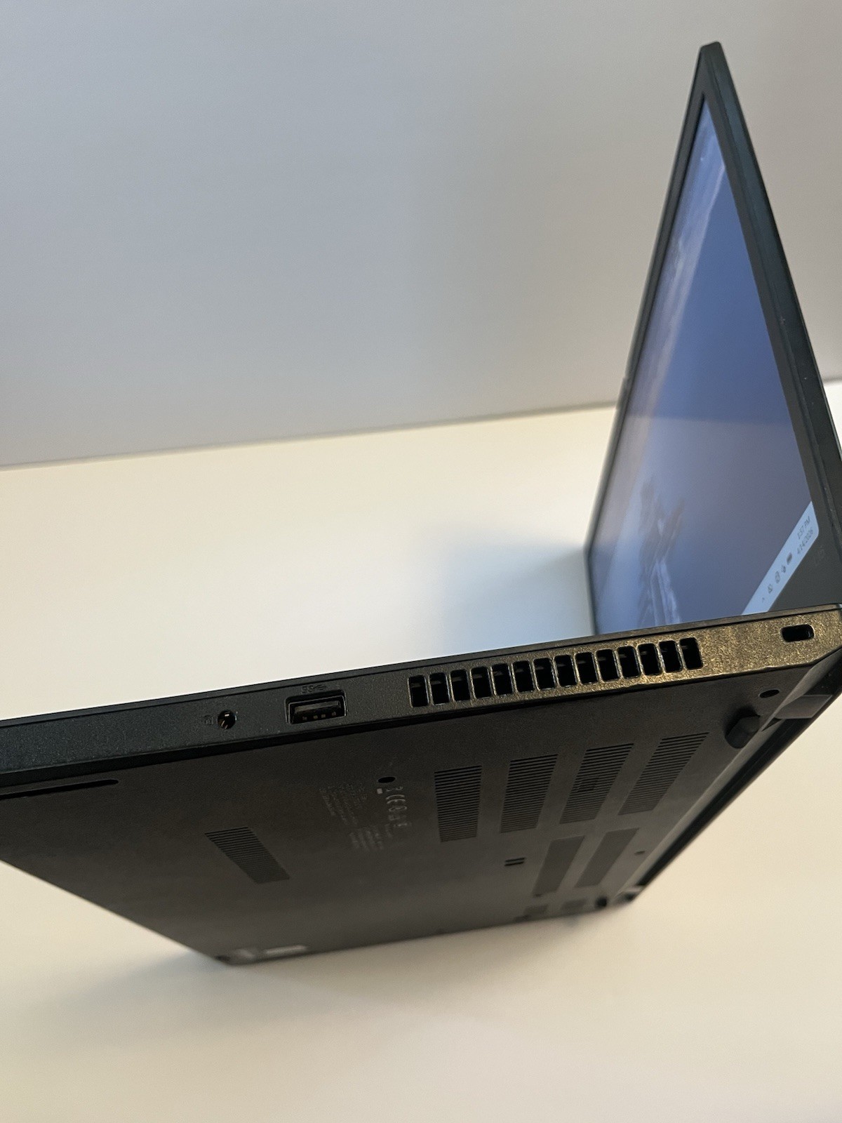 Lenovo ThinkPad L15 Gen 2 i5-11 gen @ 2.4GHz 8/256GB 15.5″ W11P (see desc) #268