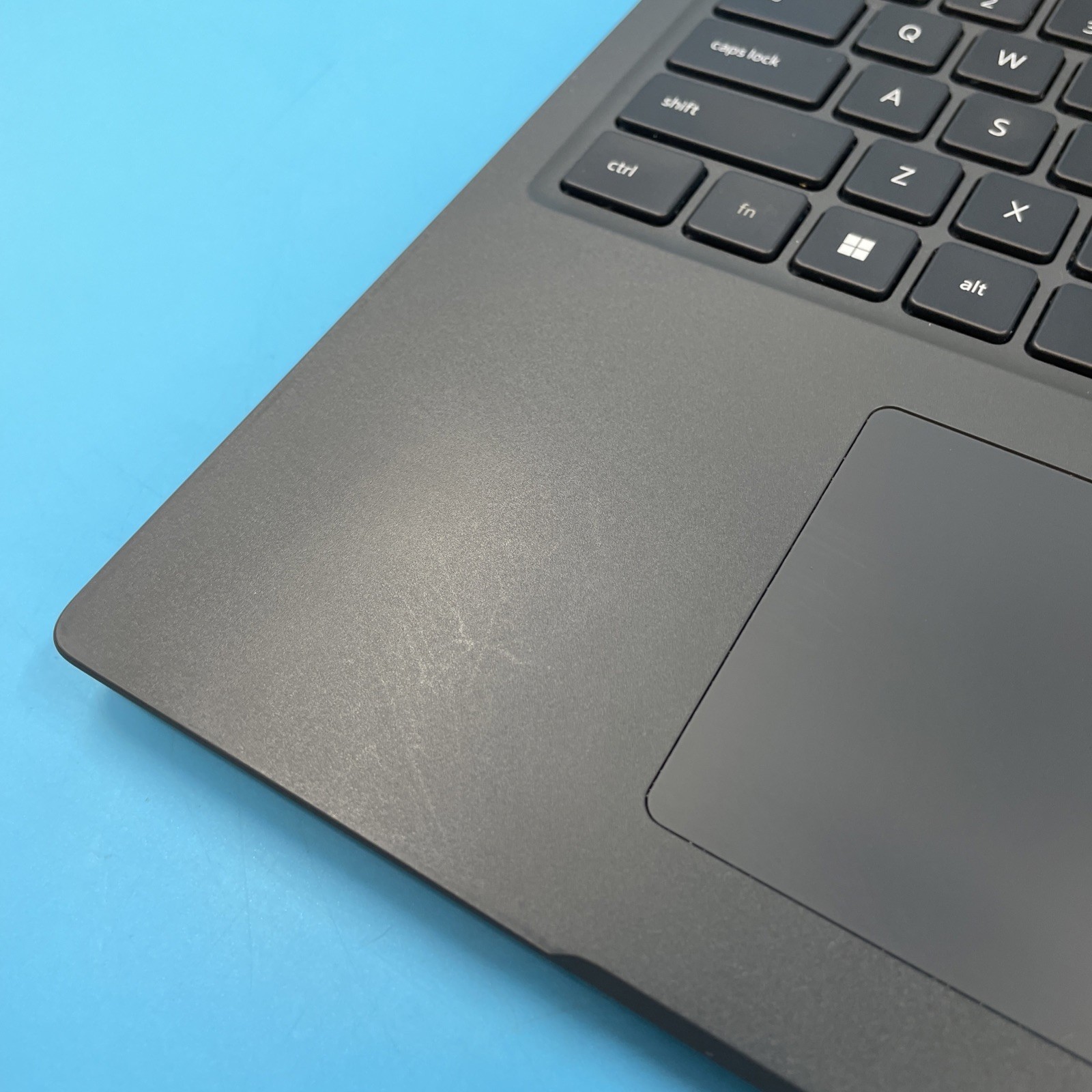 Dell Latitude 3540 | i5-1335U | 16GB RAM | 256GB SSD | WIN 11 PRO | 76% BATT