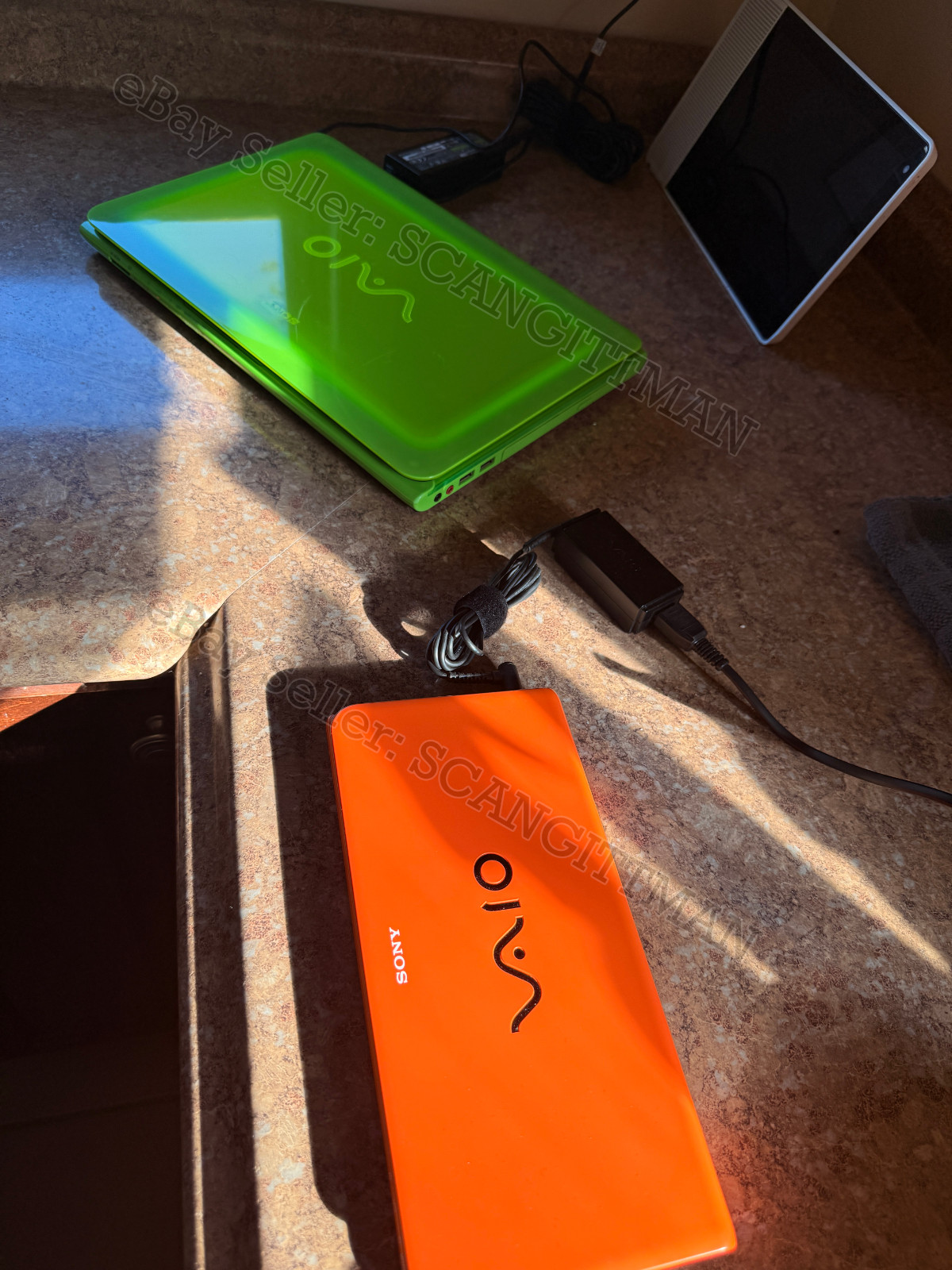Sony Vaio Personal Computer P Series VPCP119KJ Z530 NICE CONDITION – Neon Orange