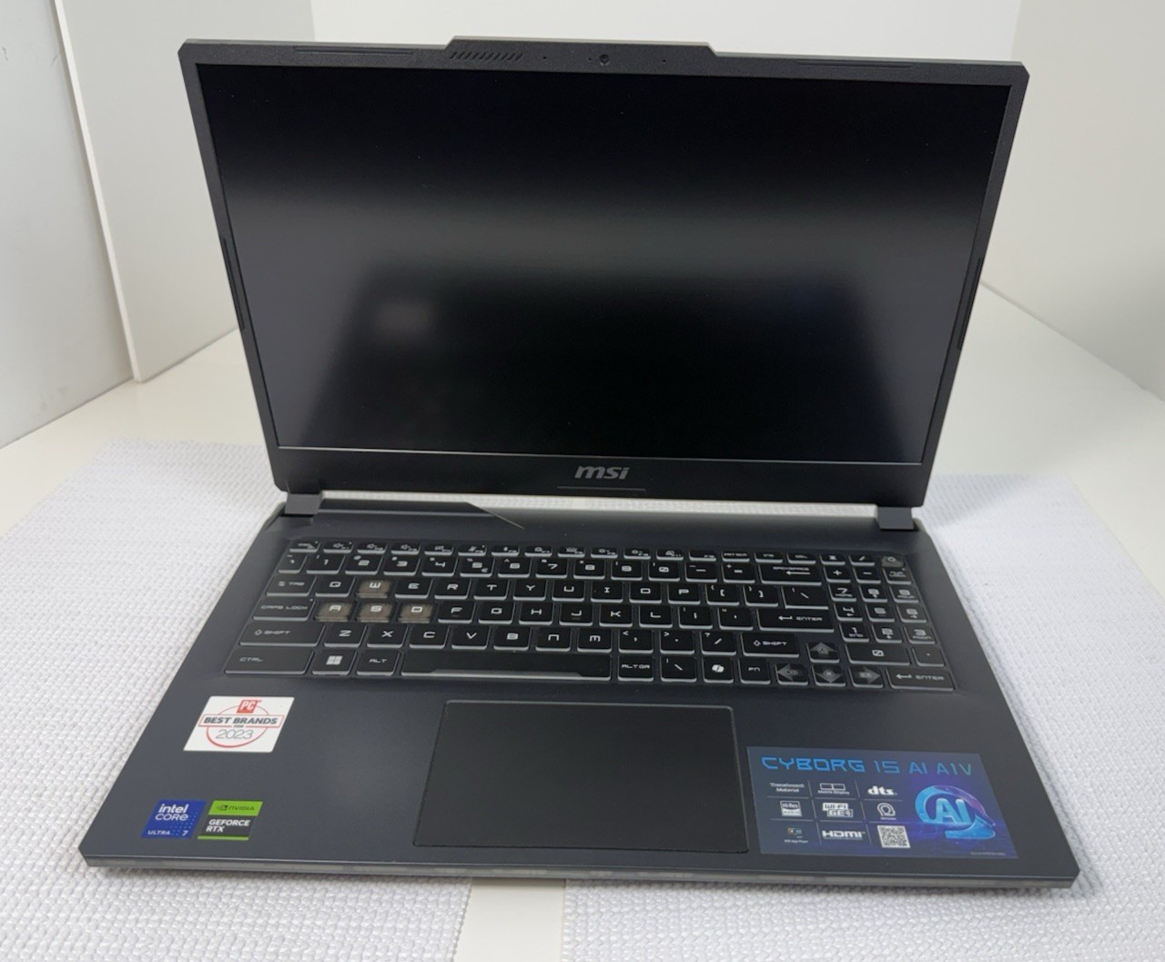 MSI Cyborg 15 15.6″ AI A1VEK-079US FOR PARTS OR NOT WORKING [Power Issue]
