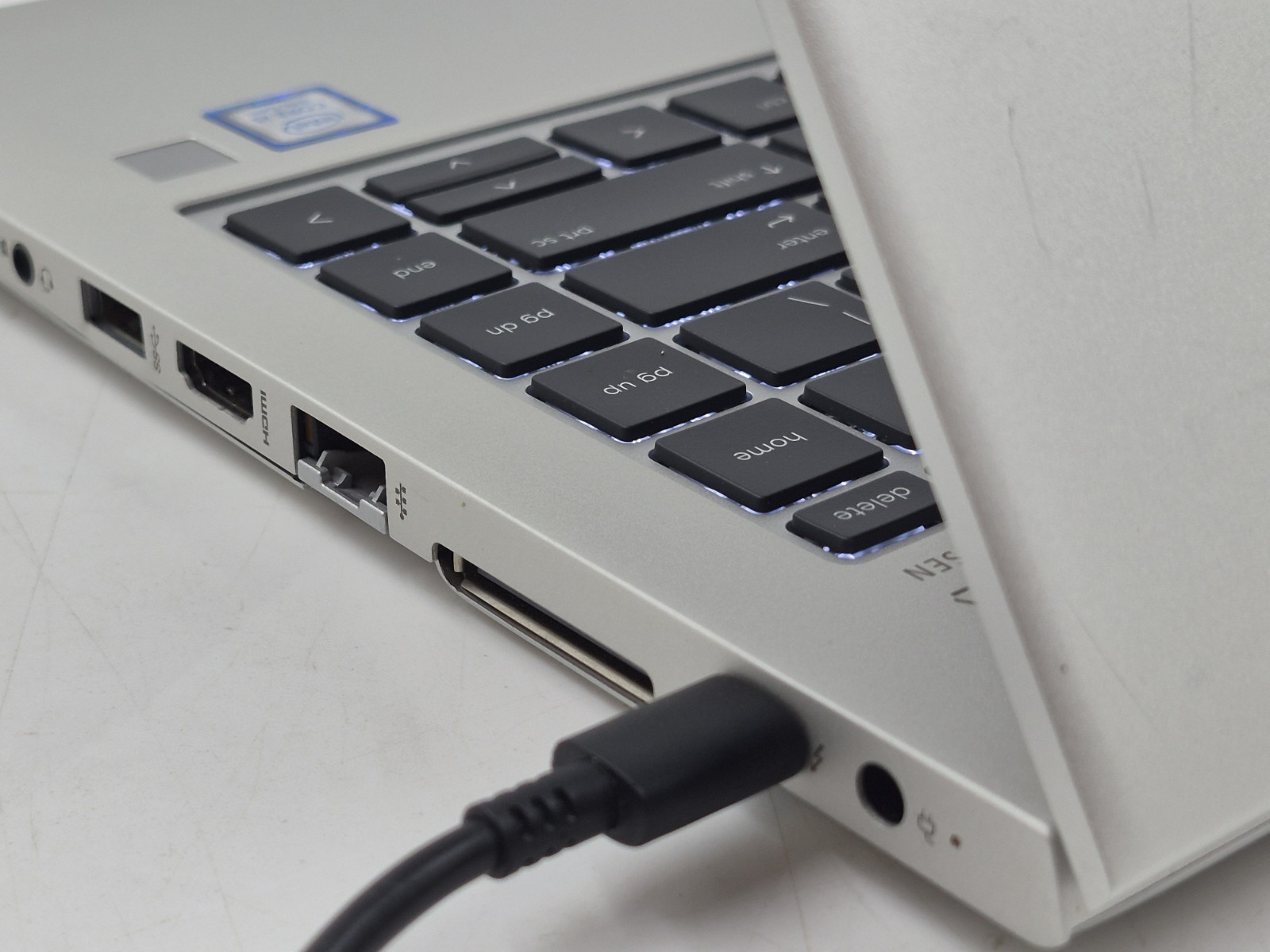 HP EliteBook 840 G5 i5-8250U 1.60GHz 8GB RAM 256GB SSD Win11 Pro NO BATTERY