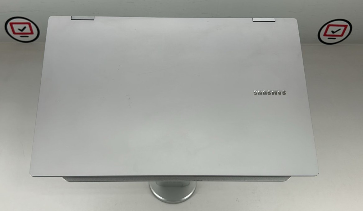 Samsung Galaxy Book2 Pro 360, 15 FHD i7-1165G7 512GB SSD 8GB Silver