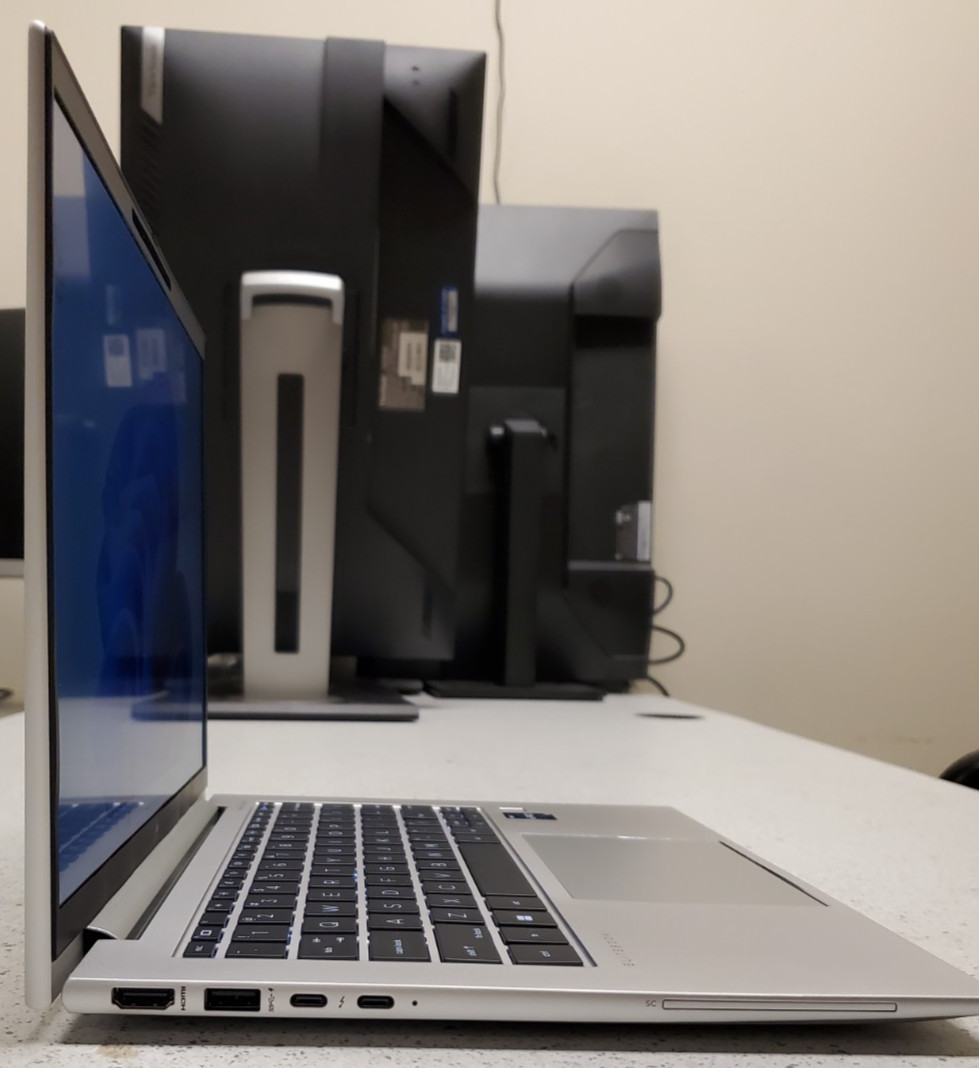 HP EliteBook 840 G9 12th Gen i5 laptop w/power adapter