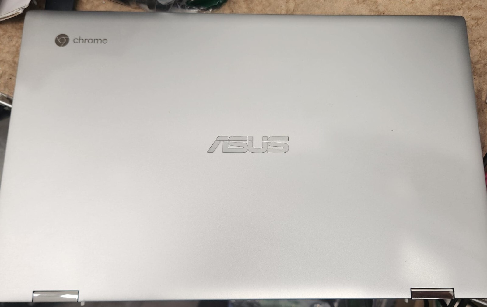 ASUS Chromebook Flip C434T 14″ Touchscreen M3 4GB 128gb Laptop Parts only