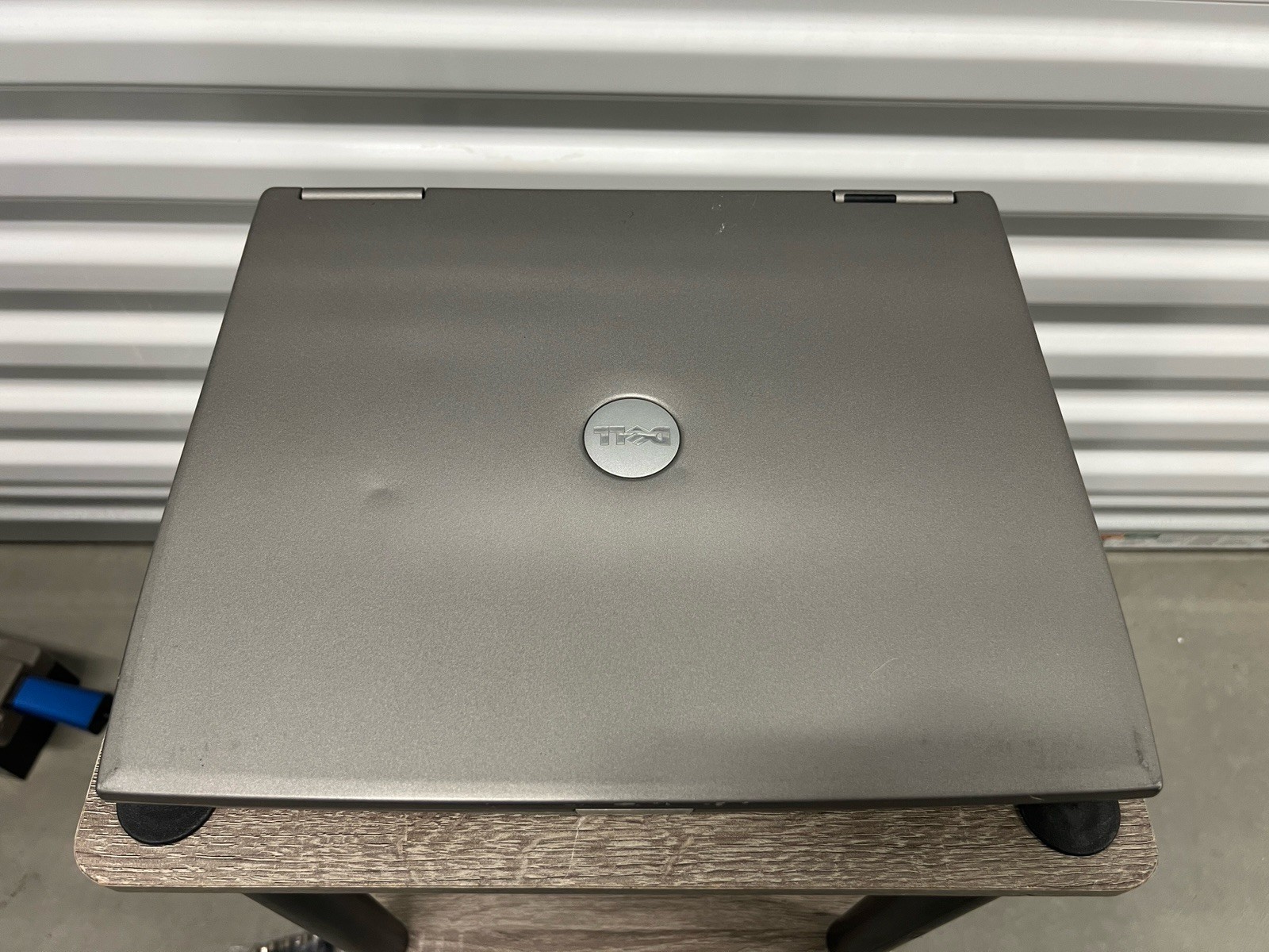 Dell Latitude D600 Windows 98 SE Laptop – Centrino , 512MB RAM, ATI GPU AS IS