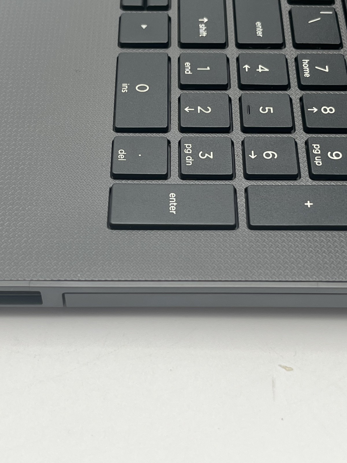 HP 255 G6 Notebook PC AMD A6-9220 8GB RAM 256GB SSD Radeon R4 Laptop