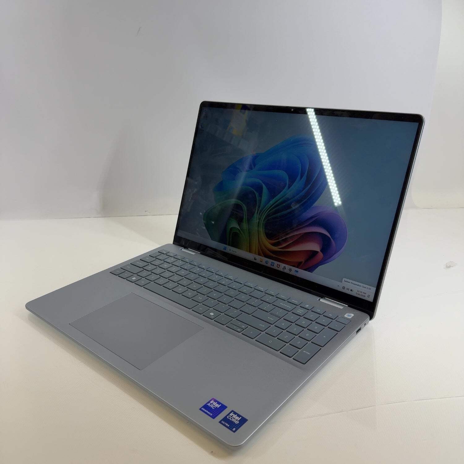 Dell 16 plus 2-in-1 DB06250 16″ Core Ultra 5 226V 4.5GHz 16GB RAM 512GB SSD