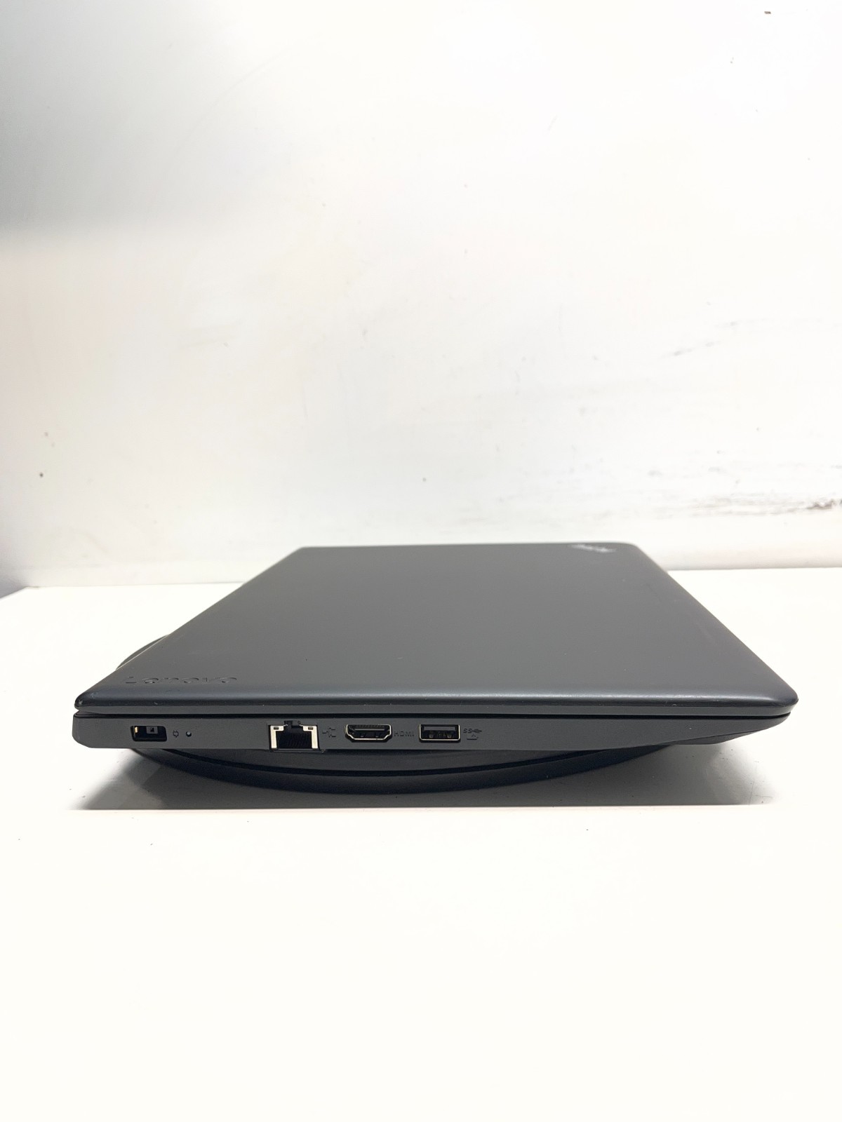 Lenovo ThinkPad E470 Intel Core i5-6200U 2.30GHz 8GB NO HDD