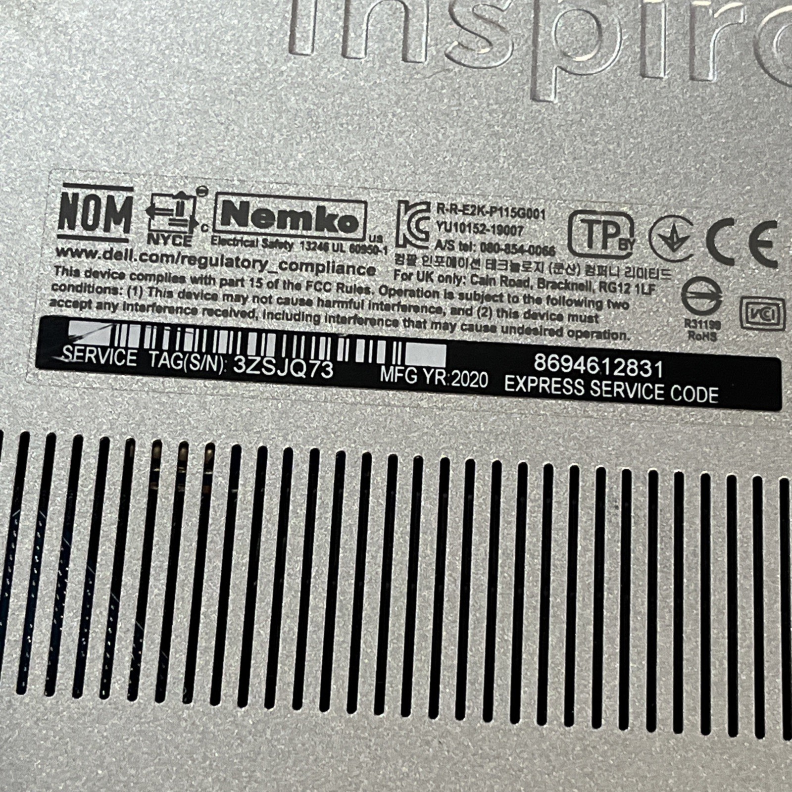 DELL INSPIRON P115G I7 10TH GEN 8GB RAM NO HD